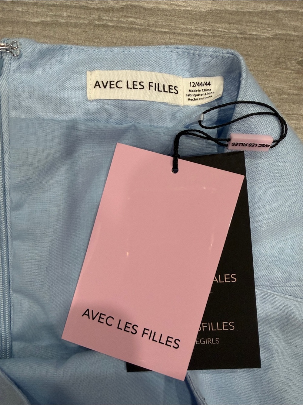 Avec Les Filles Blue Embroidered Floral Skirt size 12 - Picture 2 of 3